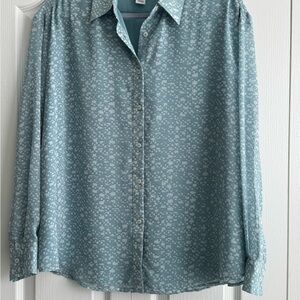 Calvin Klein Women’s Oversized Light Blue Printed Men's Button-Down Shirt XL